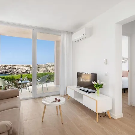 Ξενοδοχείο με διαμερίσματα Voramar Cala'N Forcat (Menorca)