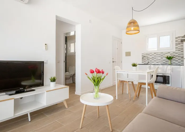 Voramar Apartahotel 4*