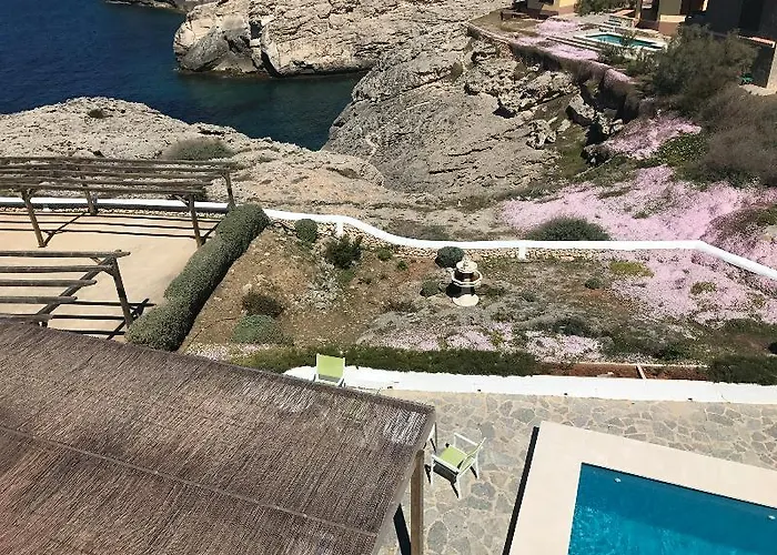 Voramar Apartahotel Cala'N Forcat (Menorca)