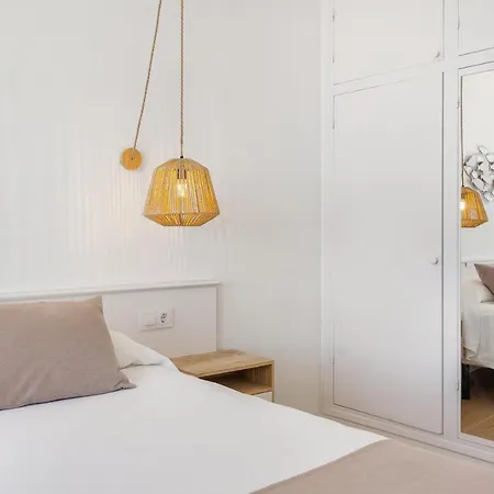 Voramar Apartahotel Cala'N Forcat (Menorca)